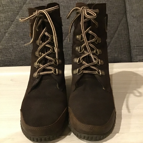 Wedge Boots - Picture 2 of 10
